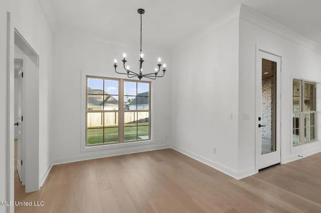 $386,700 | 124 Lake Crest Drive, Madison, MS 39110