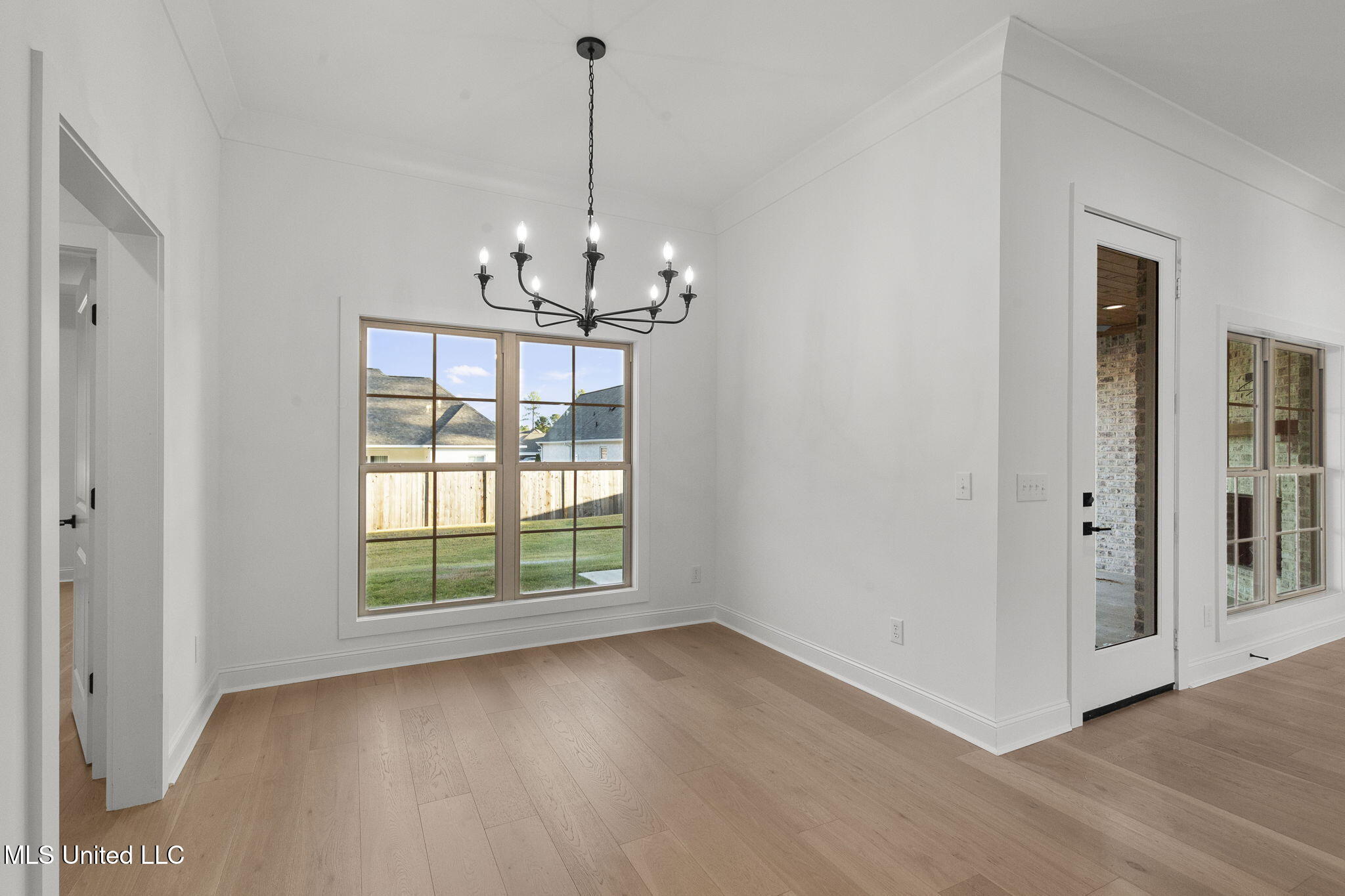 124 Lake Crest Drive Madison, MS 39110 - Photo 18 of 54 20-web-or-mls-124 Lakecrest-20