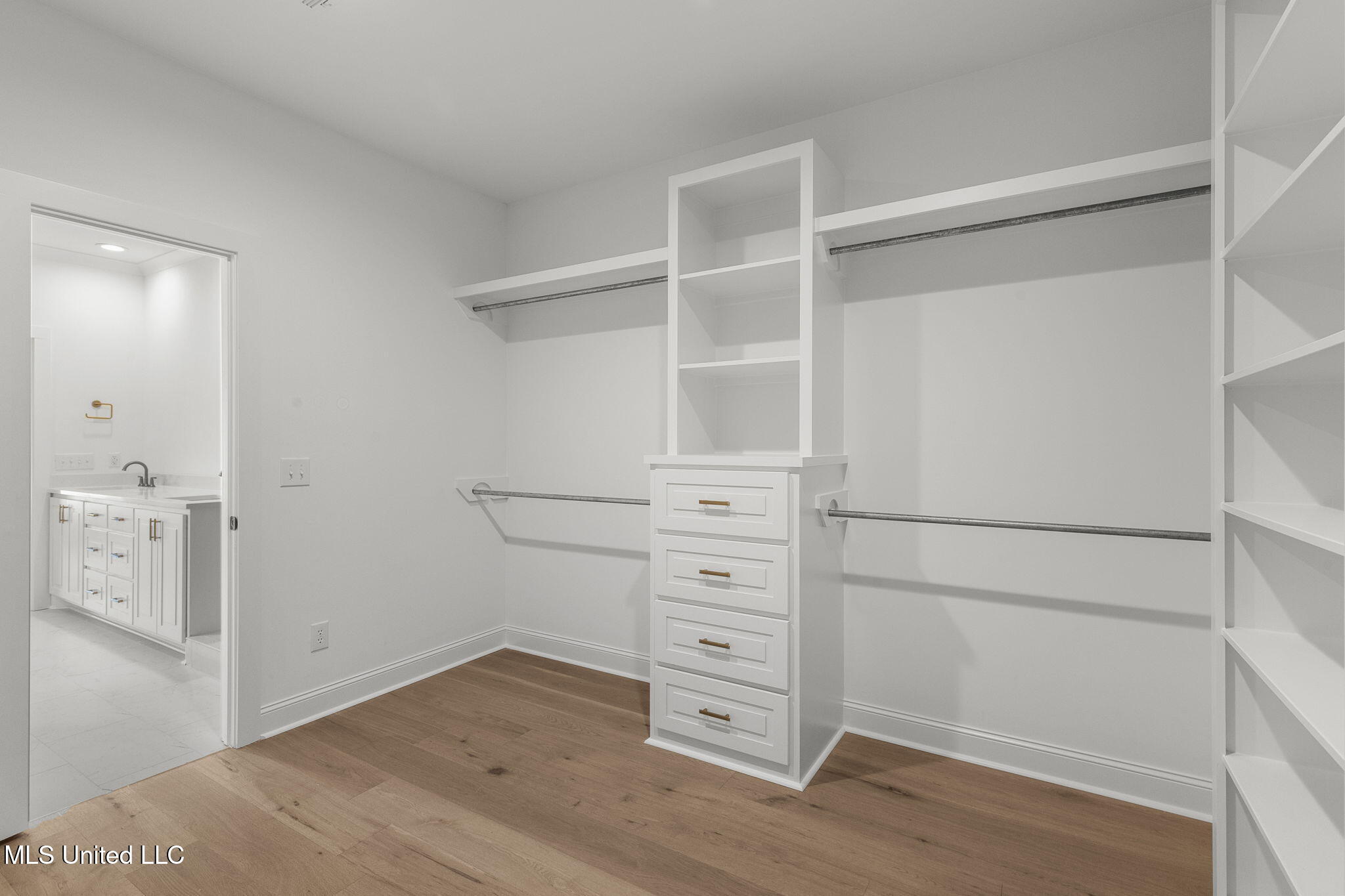 124 Lake Crest Drive Madison, MS 39110 - Photo 28 of 54 30-web-or-mls-124 Lakecrest-30