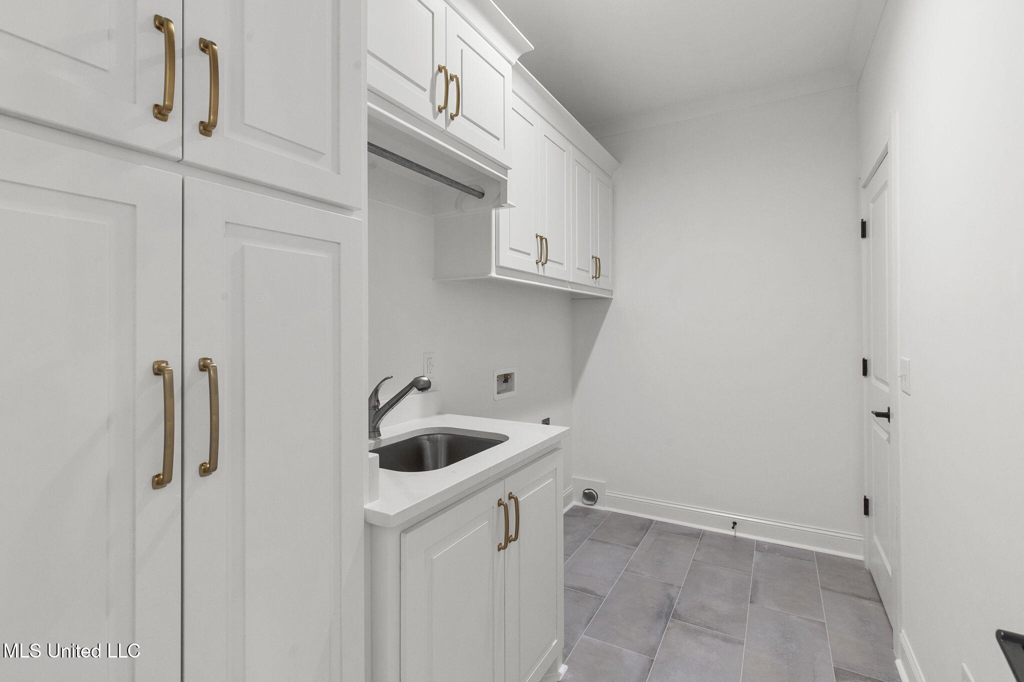 124 Lake Crest Drive Madison, MS 39110 - Photo 29 of 54 31-web-or-mls-124 Lakecrest-31