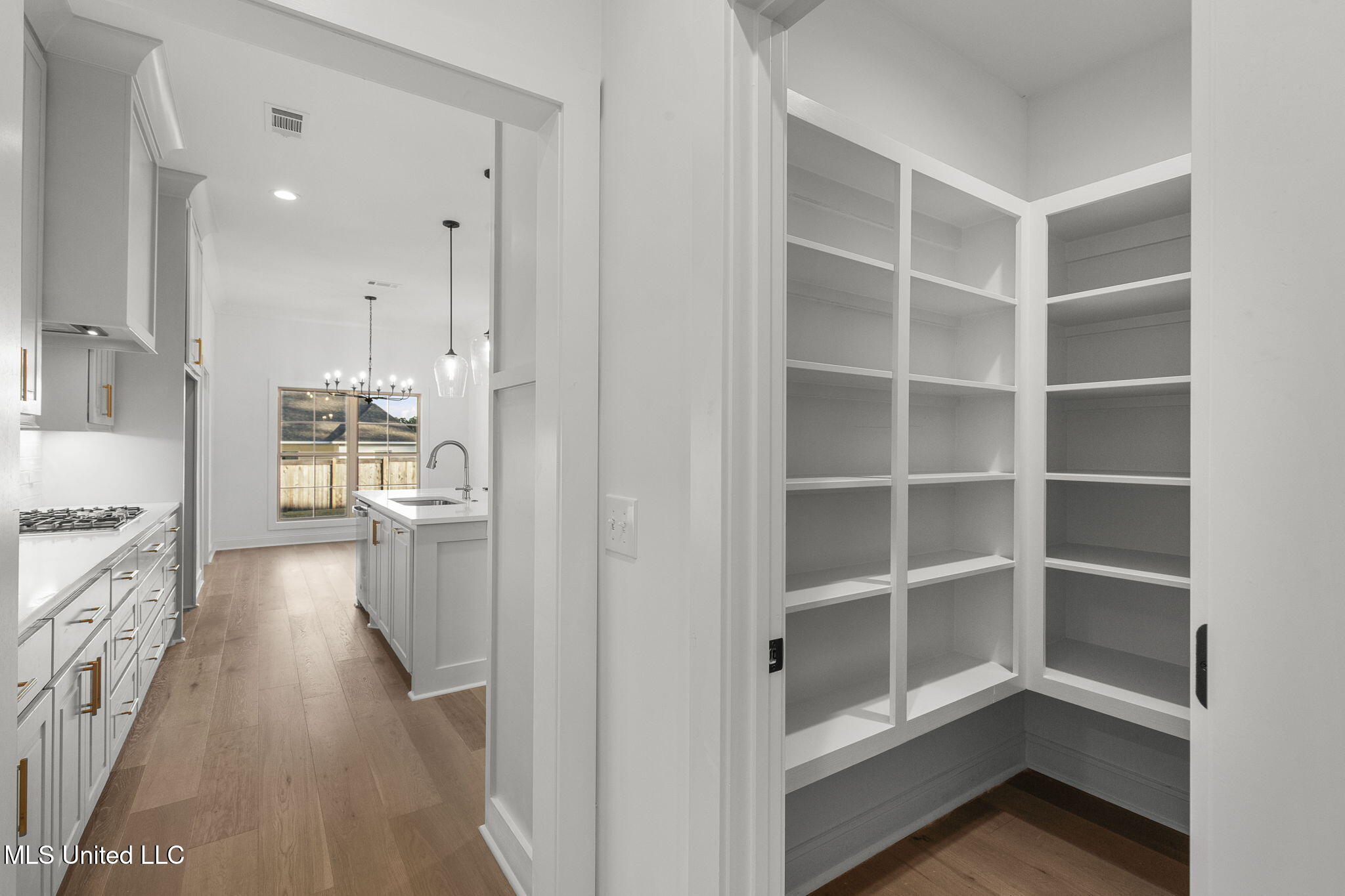 124 Lake Crest Drive Madison, MS 39110 - Photo 31 of 54 33-web-or-mls-124 Lakecrest-33