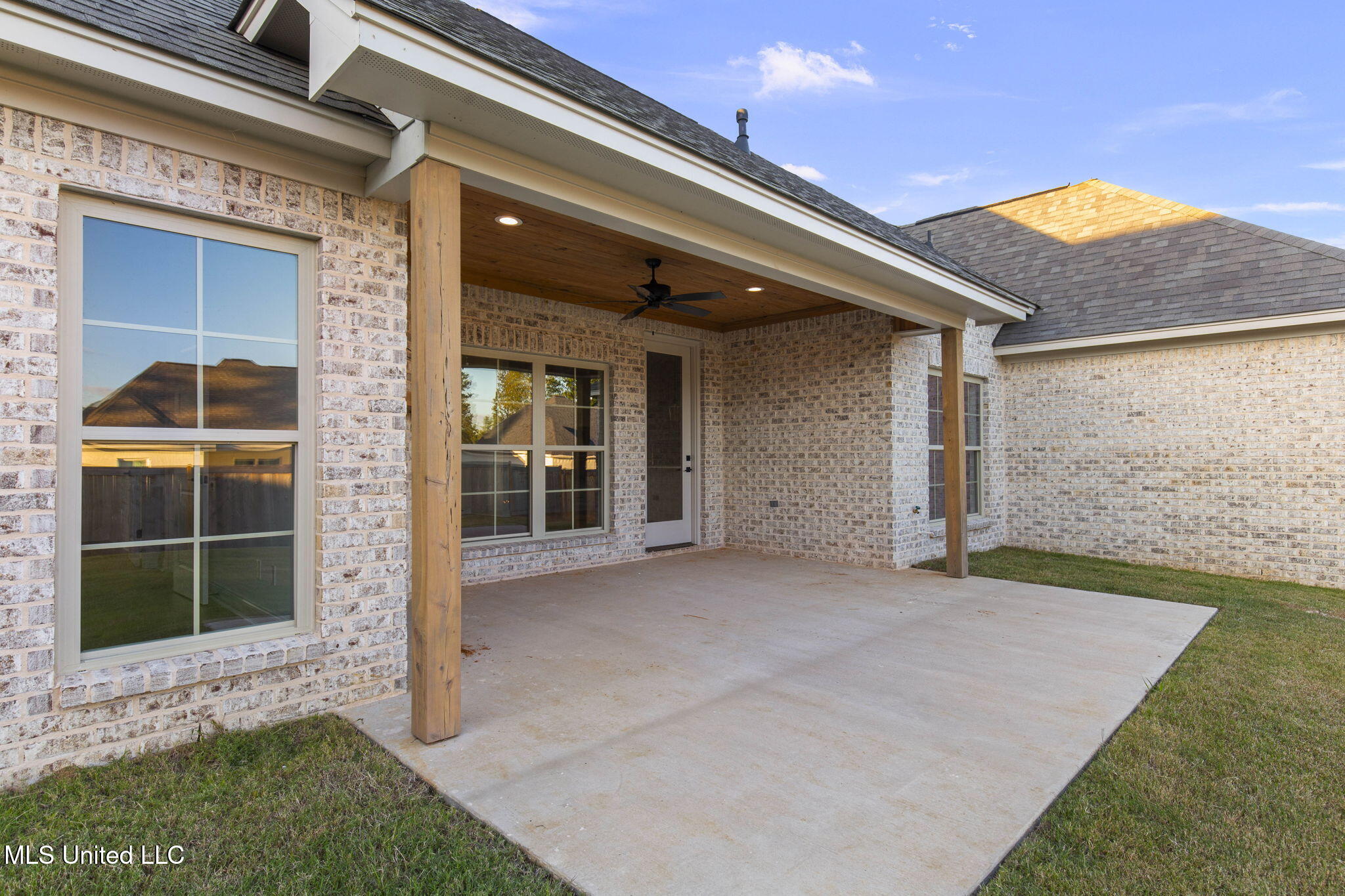 124 Lake Crest Drive Madison, MS 39110 - Photo 44 of 54 46-web-or-mls-124 Lakecrest-46