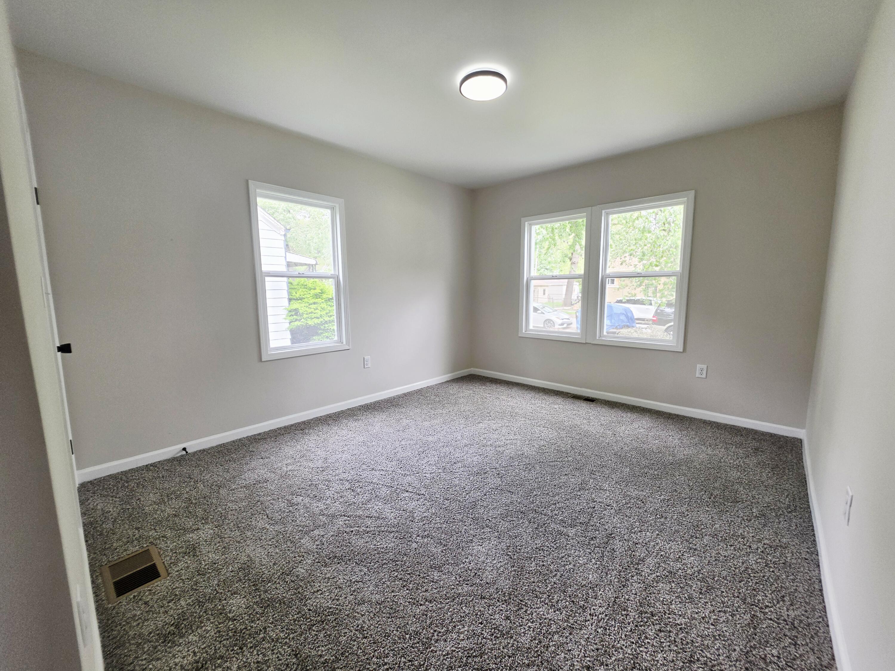 4488 Madison Street Gary, IN 46408 - Photo 12 of 22 3000x2250