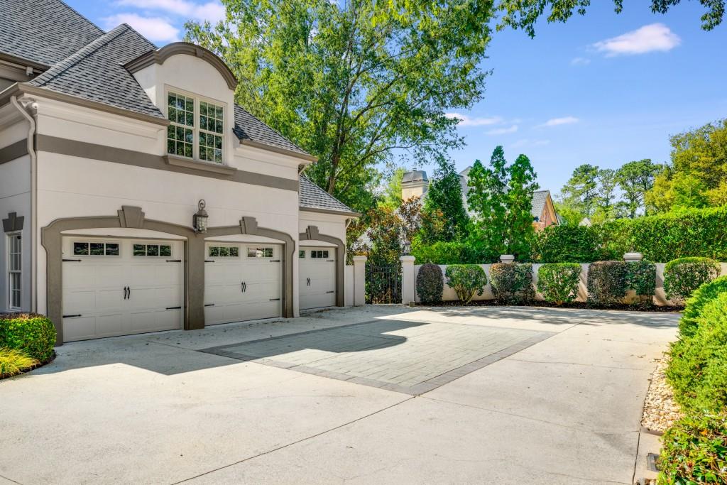 8345 Jett Ferry Road Sandy Springs, GA 30350 - Photo 2 of 61