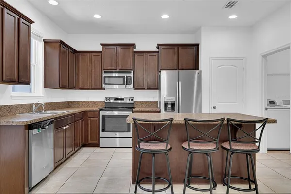 $299,900 | 4450 Capital Boulevard, St. Cloud, FL 34769