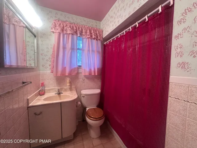 $310,000 | 319 Whitestone Corner, Stroudsburg, PA 18360