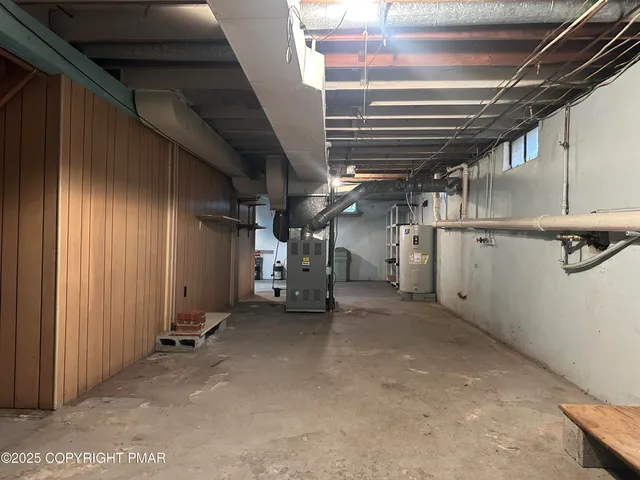 $310,000 | 319 Whitestone Corner, Stroudsburg, PA 18360