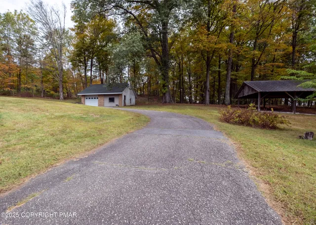 $310,000 | 319 Whitestone Corner, Stroudsburg, PA 18360