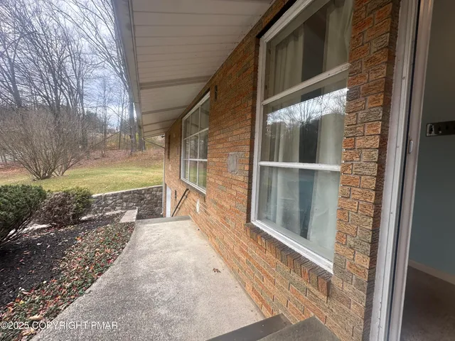 $310,000 | 319 Whitestone Corner, Stroudsburg, PA 18360