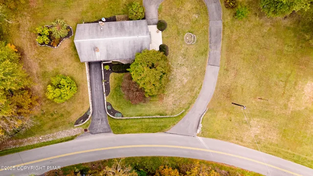 $310,000 | 319 Whitestone Corner, Stroudsburg, PA 18360