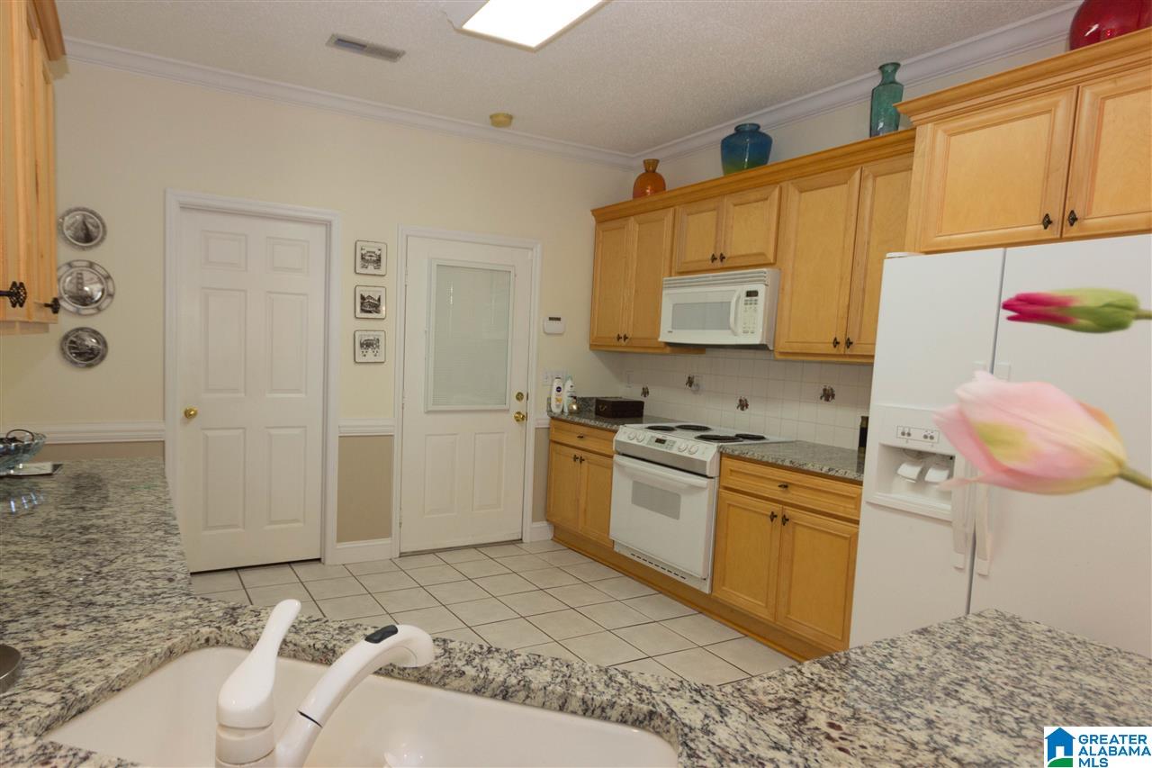 101 Huntington Trace Anniston, AL 36207 - Photo 17 of 48