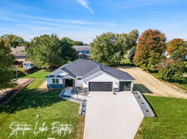$369,900 | 4085 East Oldfield Drive, Leesburg, IN 46538