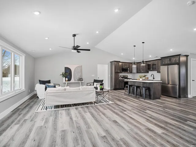 $386,000 | 4085 East Oldfield Drive, Leesburg, IN 46538