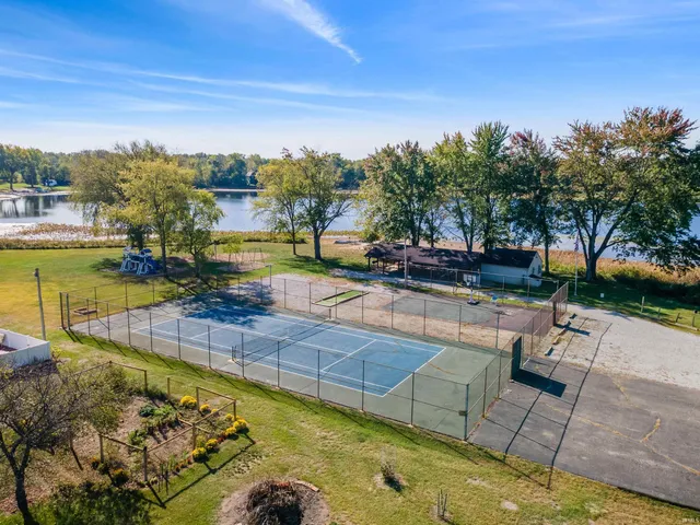 $386,000 | 4085 East Oldfield Drive, Leesburg, IN 46538