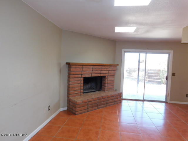 9540 East Stefan Road Tucson, AZ 85748 - Photo 5 of 13