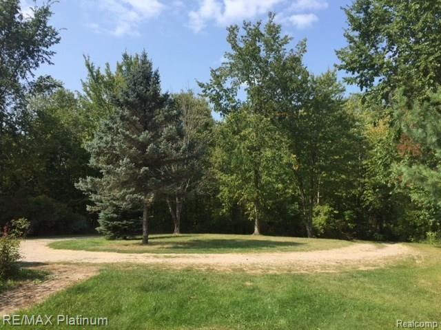 10414 Faussett Road Fenton, MI 48430 - Photo 24 of 28 IMG_2727.JPG