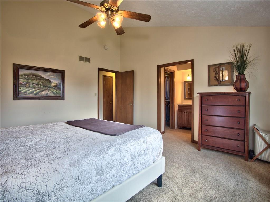 855 Bennett Road Carmel, IN 46032 - Photo 13 of 21 Gallery Image 13