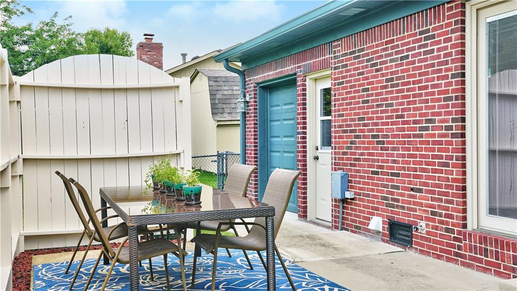 855 Bennett Road Carmel, IN 46032 - Photo 20 of 21 Gallery Image 20