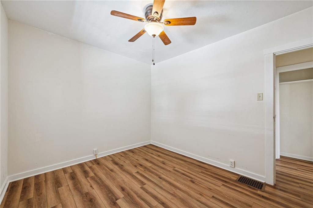 1066 Roup Avenue Brackenridge, PA 15014 - Photo 15 of 35