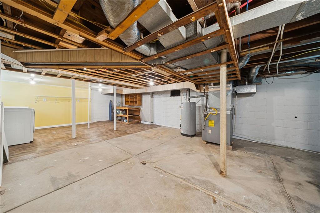 1066 Roup Avenue Brackenridge, PA 15014 - Photo 26 of 35