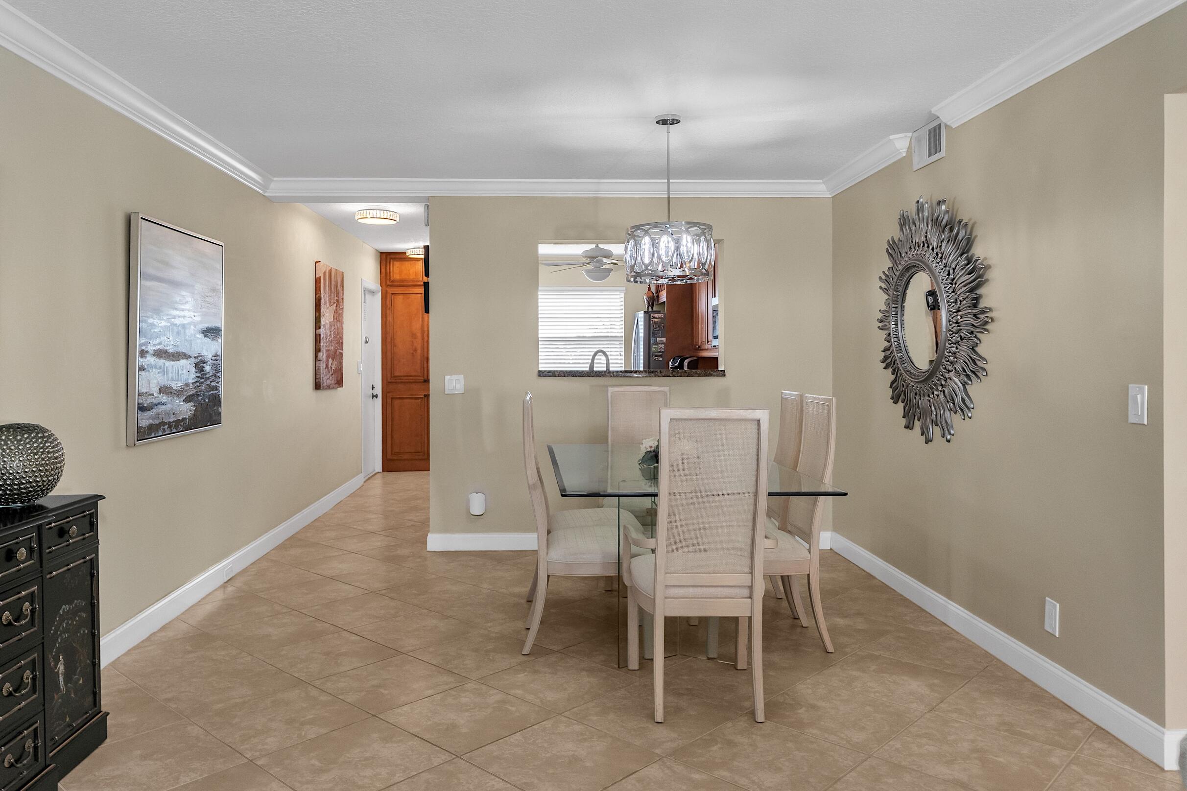 4090 Guildford East, Unit E Boca Raton, FL 33434 - Photo 12 of 59 4090 - 013