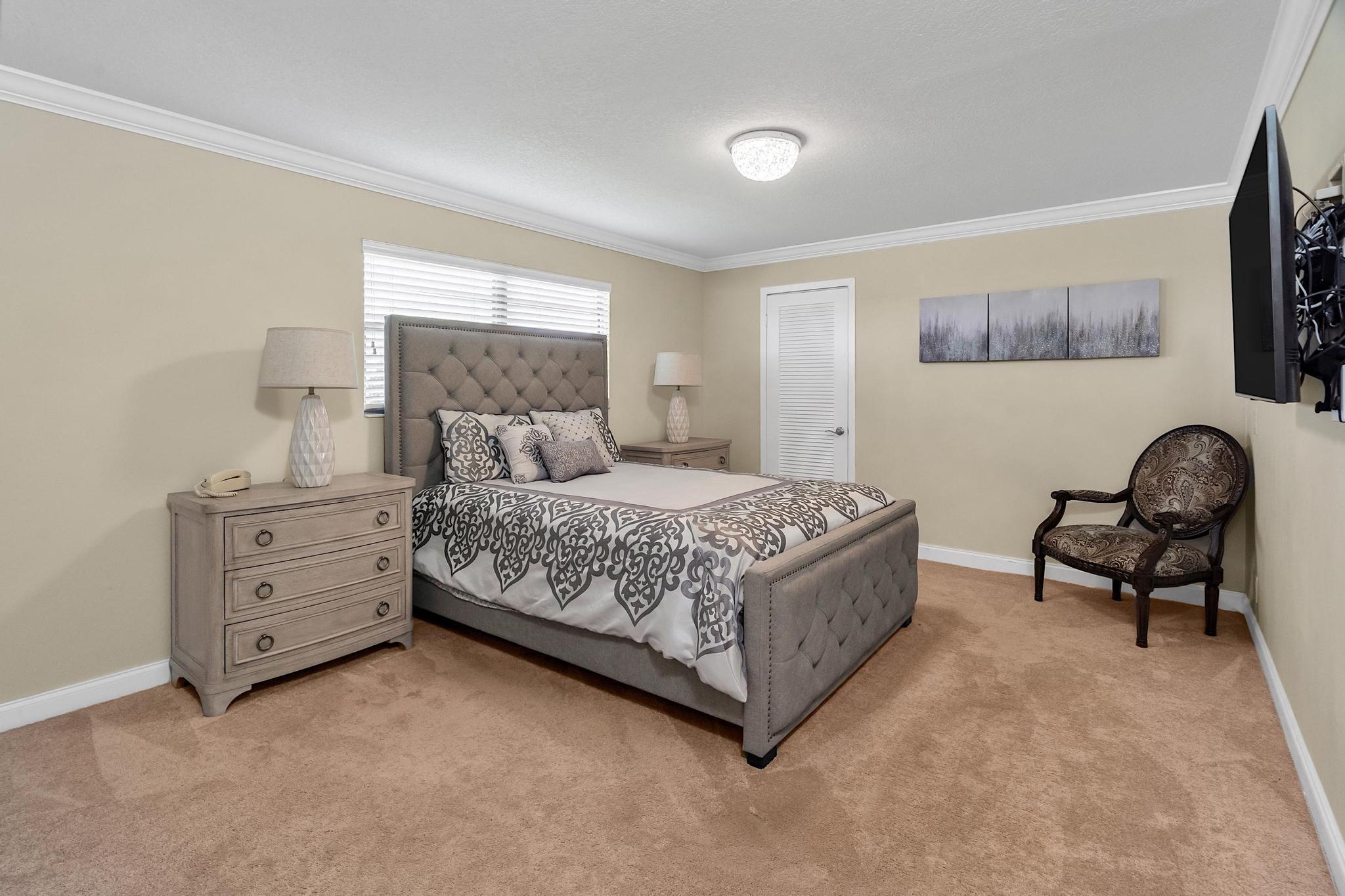 4090 Guildford East, Unit E Boca Raton, FL 33434 - Photo 31 of 59 4090 - 043
