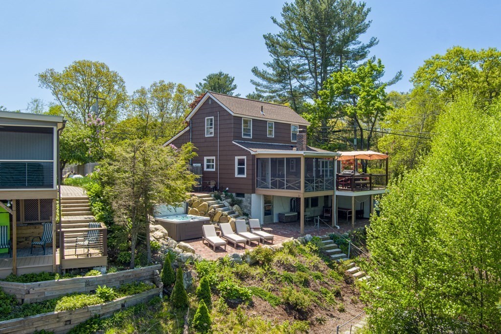 3 Bates Grove Road Webster, MA 01570 - Photo 2 of 40 a house view with a garden space