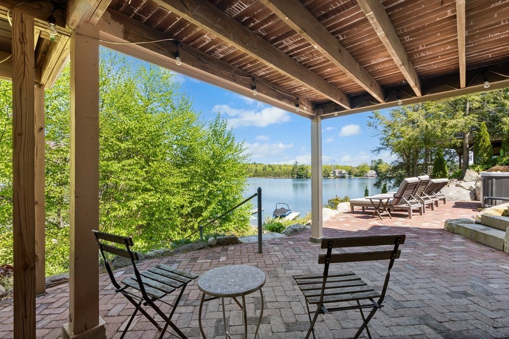 3 Bates Grove Road Webster, MA 01570 - Photo 8 of 40