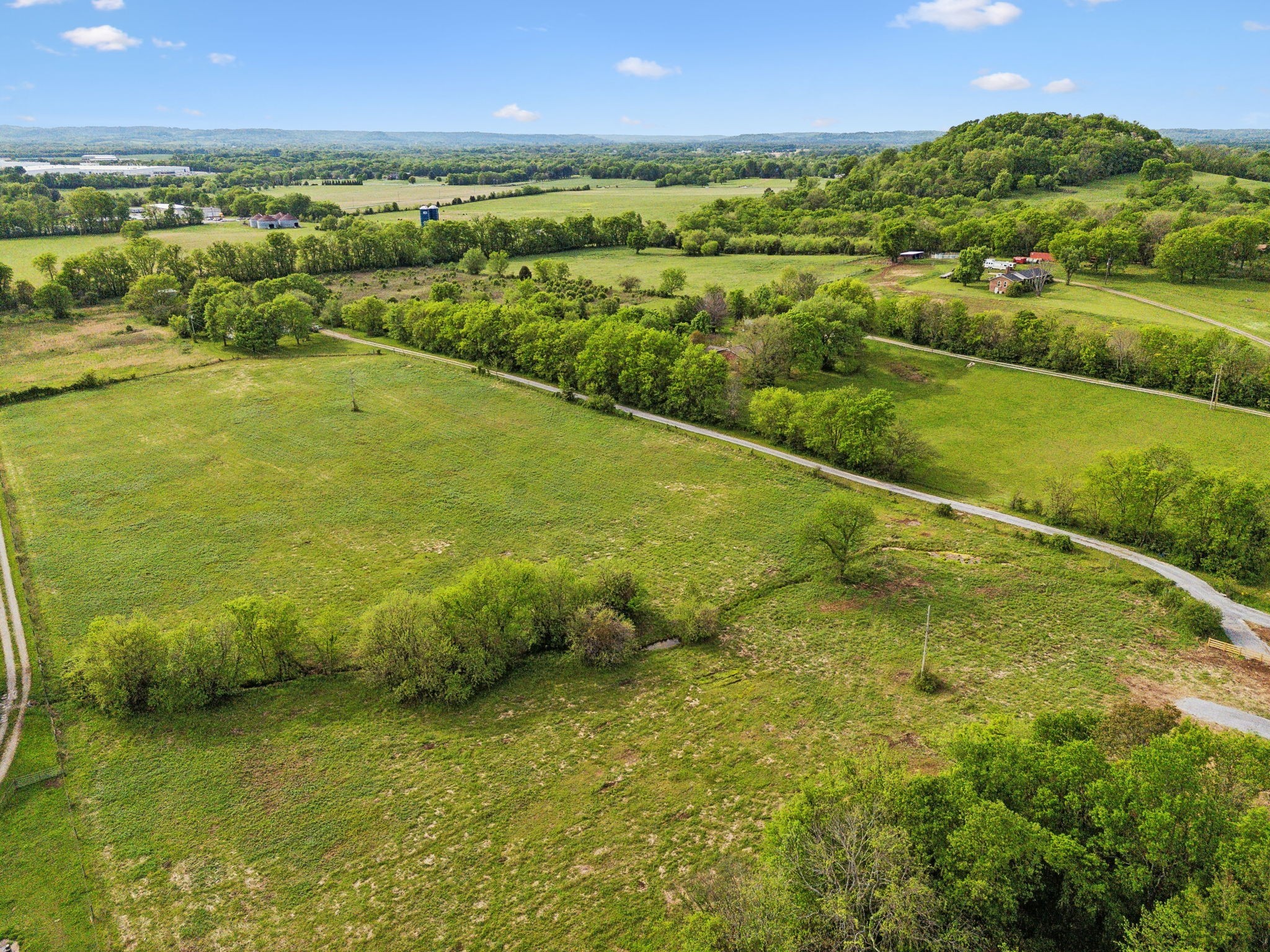 0 Polk Lane Columbia, TN 38401 - Photo 2 of 28 a view of an ocean from a city