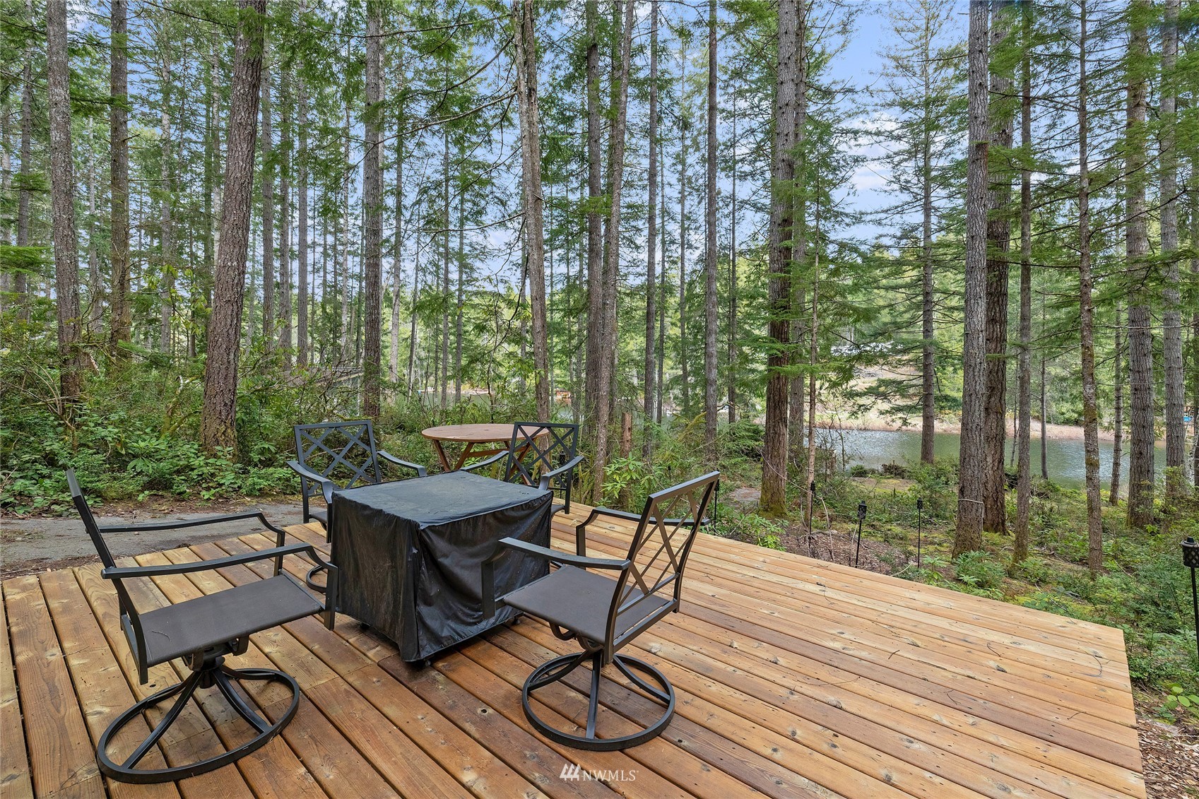 40 Northeast Raintree Lane Tahuya, WA 98588 - Photo 23 of 37 Gallery Image 23