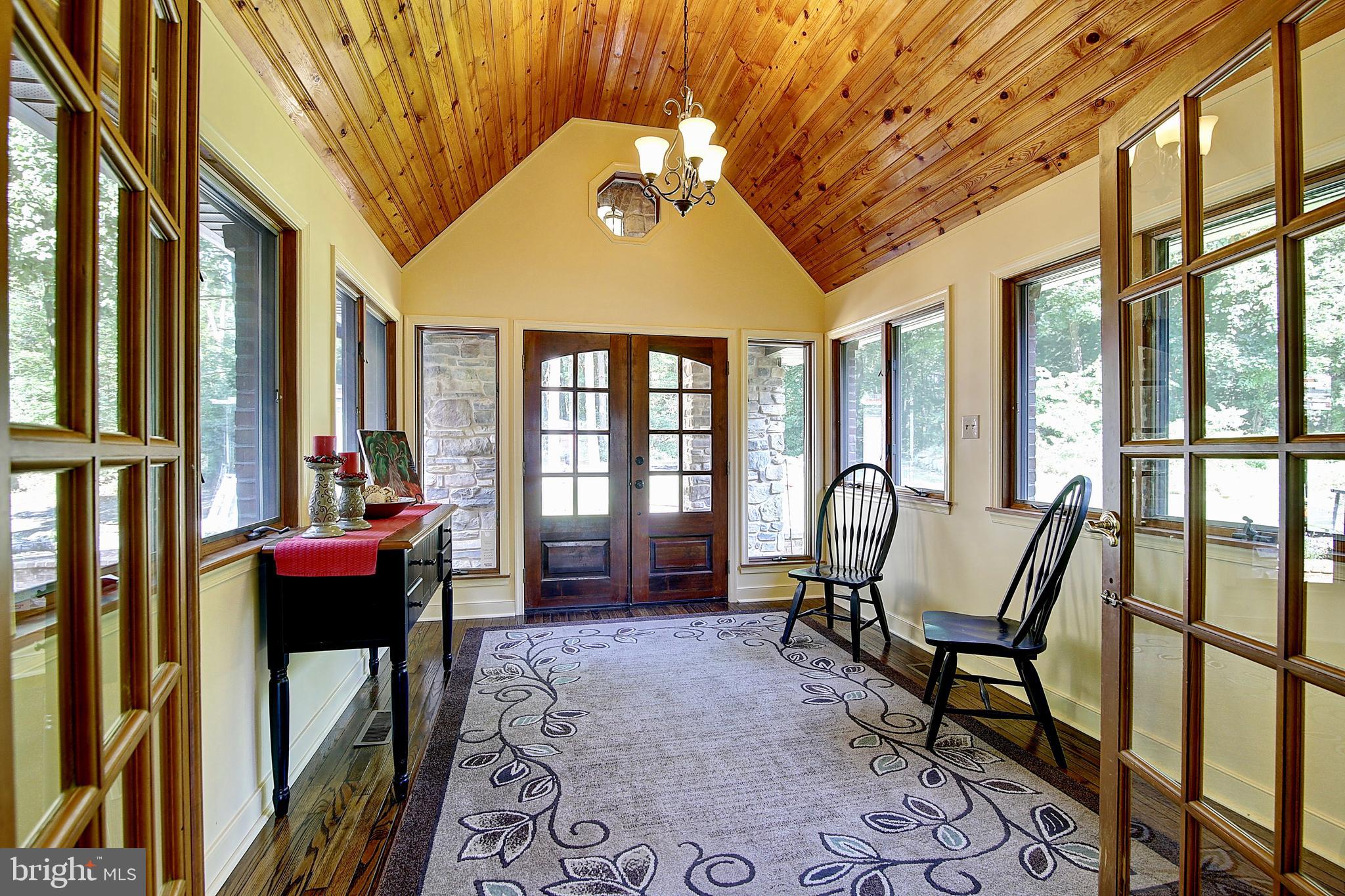 13501 John Kline Road Smithsburg, MD 21783 - Photo 2 of 36 Gallery Image 2