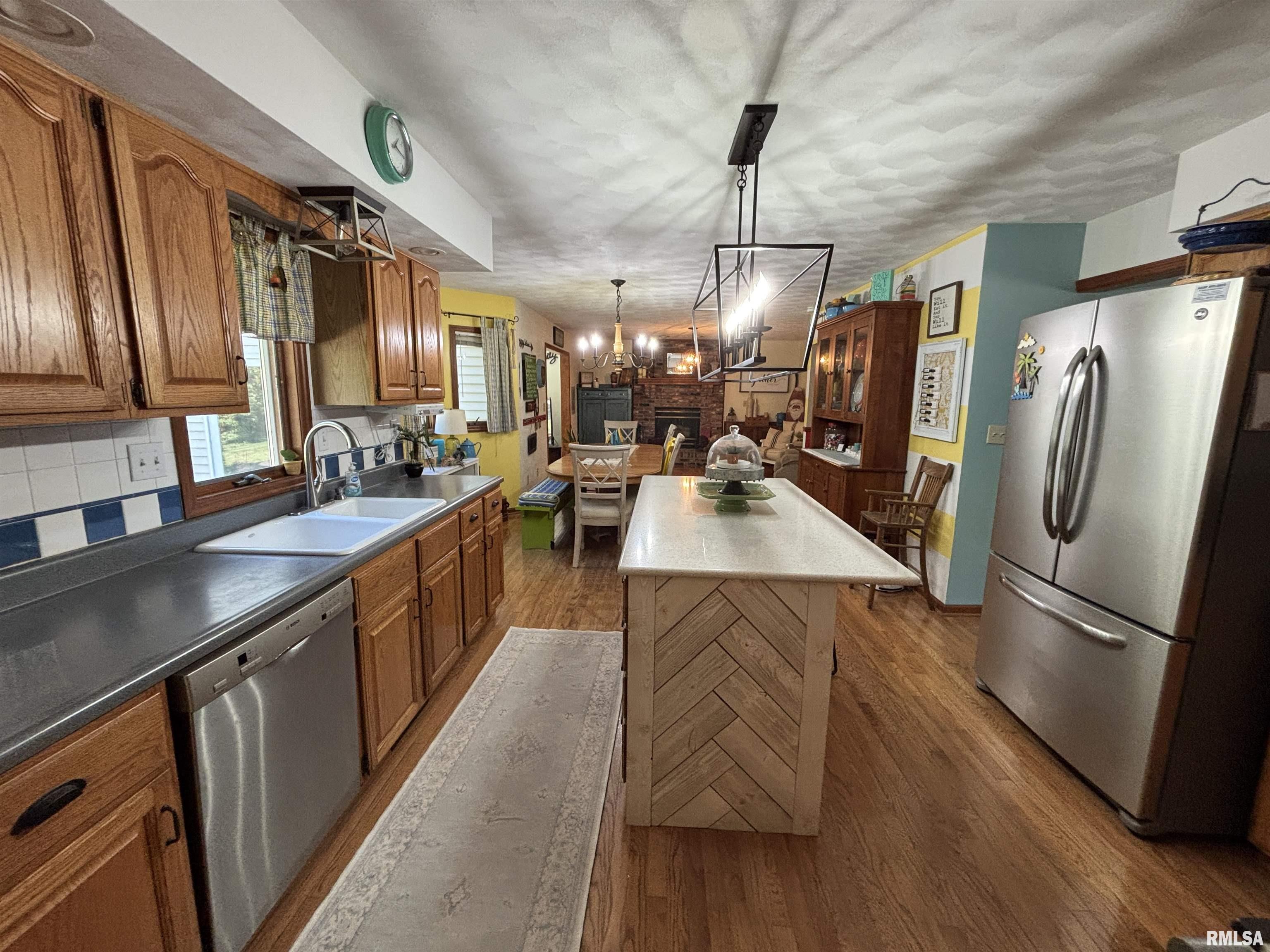 801 Firethorn Drive Washington, IL 61571 - Photo 12 of 49