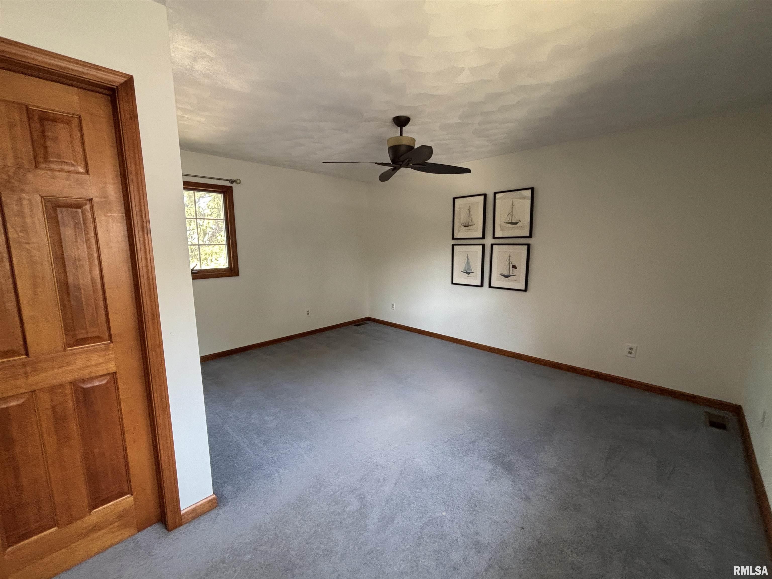 801 Firethorn Drive Washington, IL 61571 - Photo 23 of 49