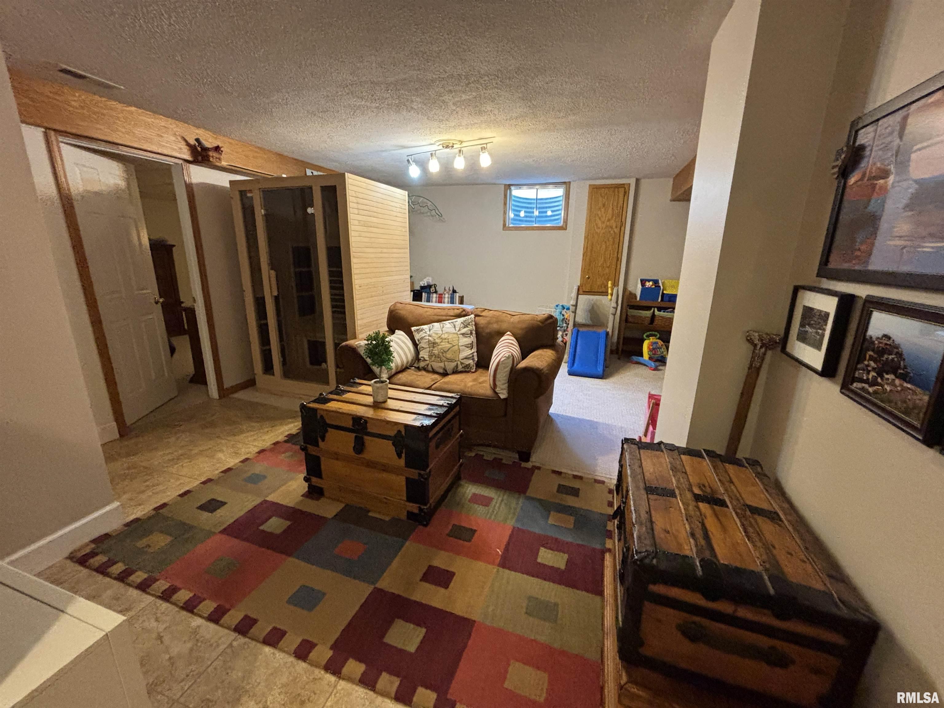 801 Firethorn Drive Washington, IL 61571 - Photo 36 of 49