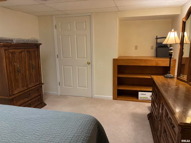 $340,000 | 801 Firethorn Drive, Washington, IL 61571