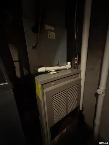 $340,000 | 801 Firethorn Drive, Washington, IL 61571