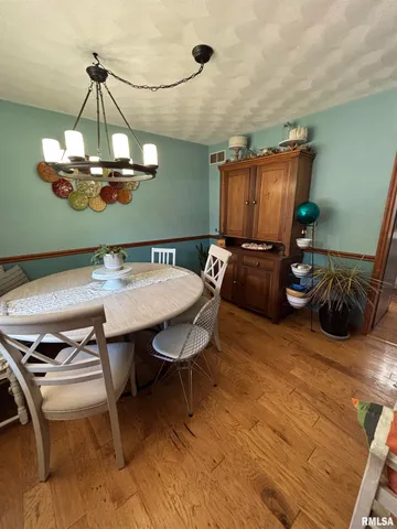 $340,000 | 801 Firethorn Drive, Washington, IL 61571