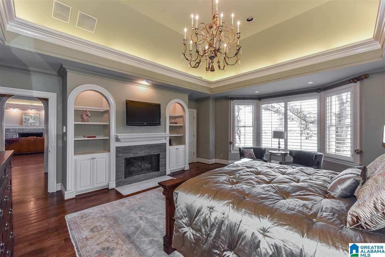 964 Lake Circle Birmingham, AL 35244 - Photo 18 of 50