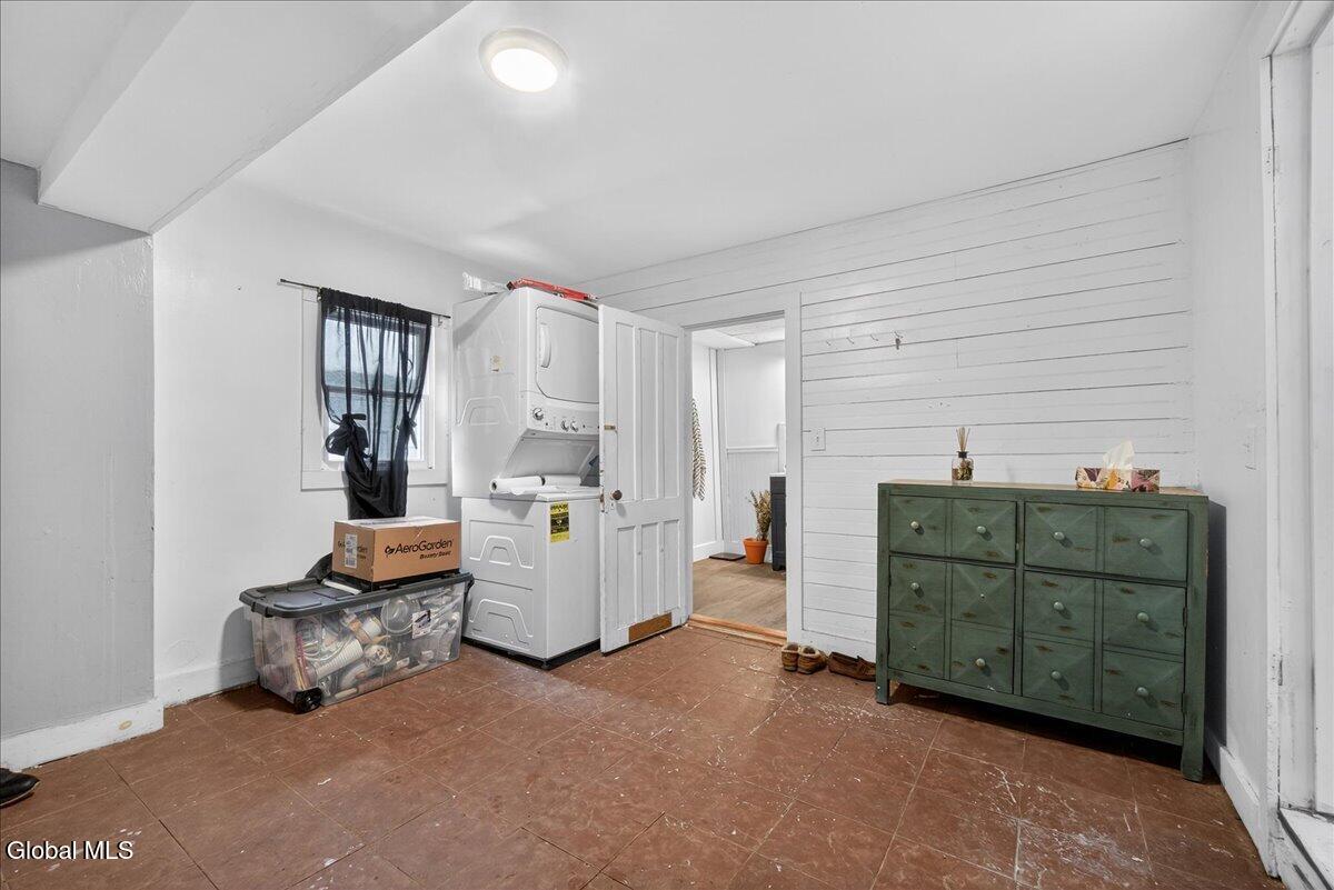 1410 River Road Bethlehem, NY 12158 - Photo 11 of 29 19-1410 River Rd-19