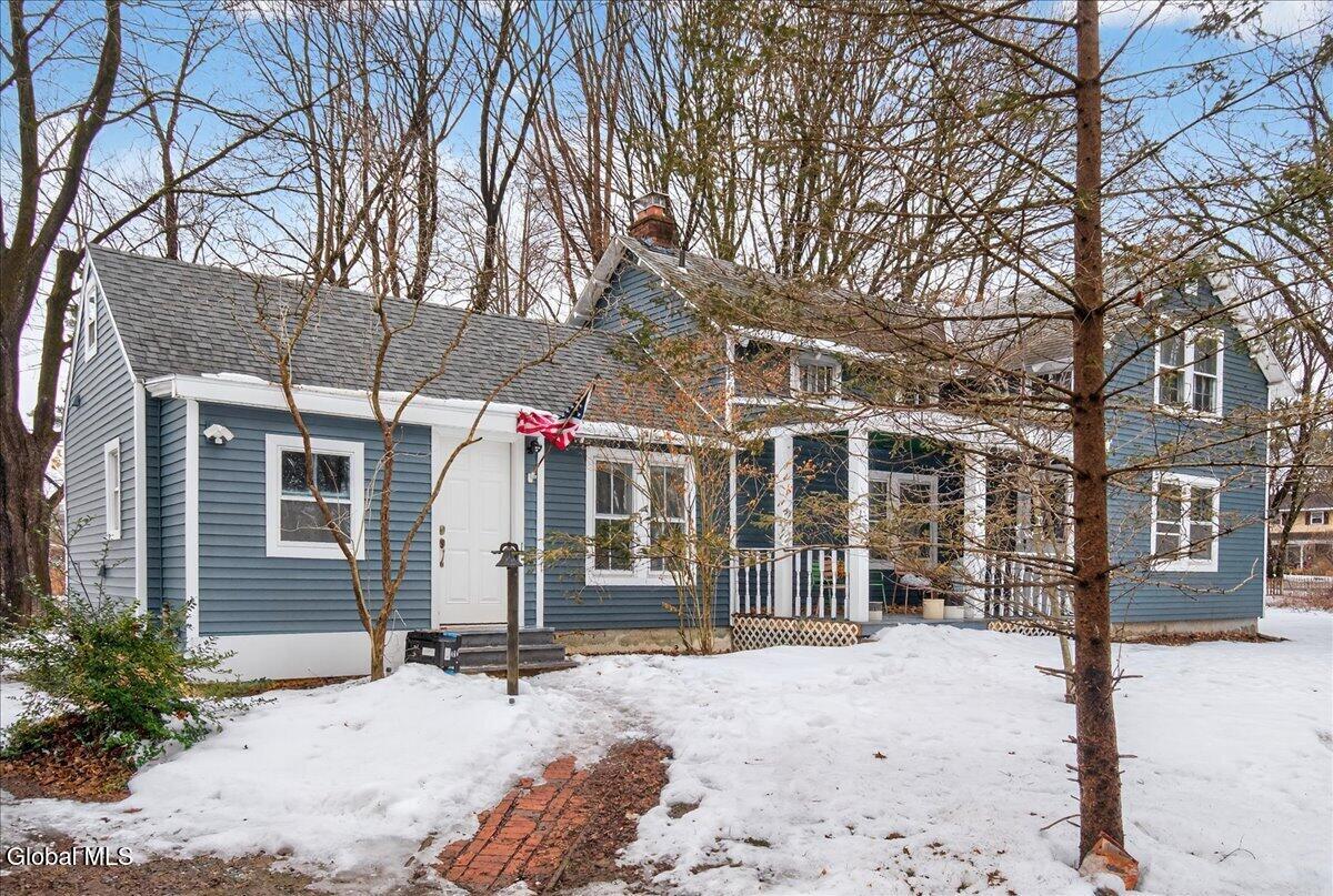 1410 River Road Bethlehem, NY 12158 - Photo 2 of 29 47-1410 River Rd-47