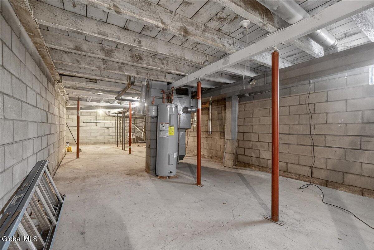 1410 River Road Bethlehem, NY 12158 - Photo 28 of 29 43-1410 River Rd-43