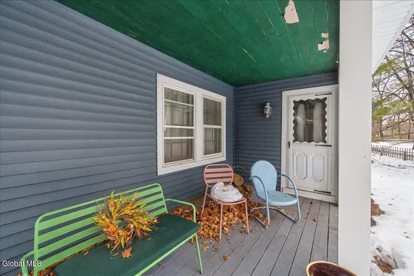 $315,900 | 1410 River Road, Bethlehem, NY 12158