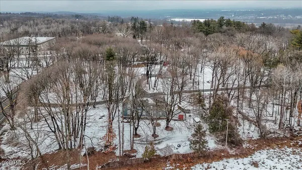 $315,900 | 1410 River Road, Bethlehem, NY 12158