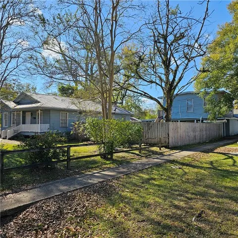 $238,000 | 300 Southwest Central Avenue, Amite, LA 70422