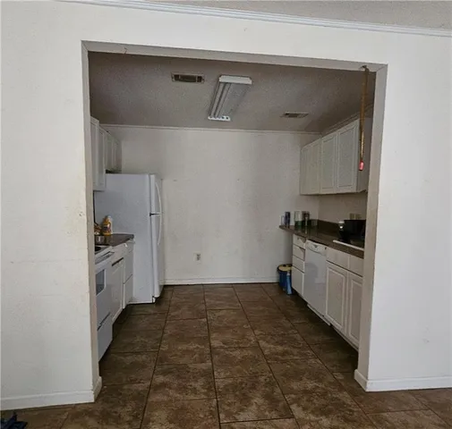 $238,000 | 300 Southwest Central Avenue, Amite, LA 70422