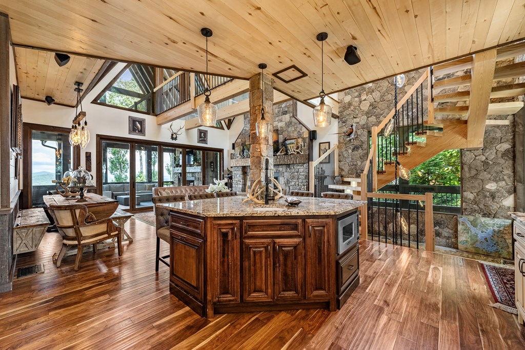 520 Overlook Drive Blue Ridge, GA 30513 - Photo 31 of 84