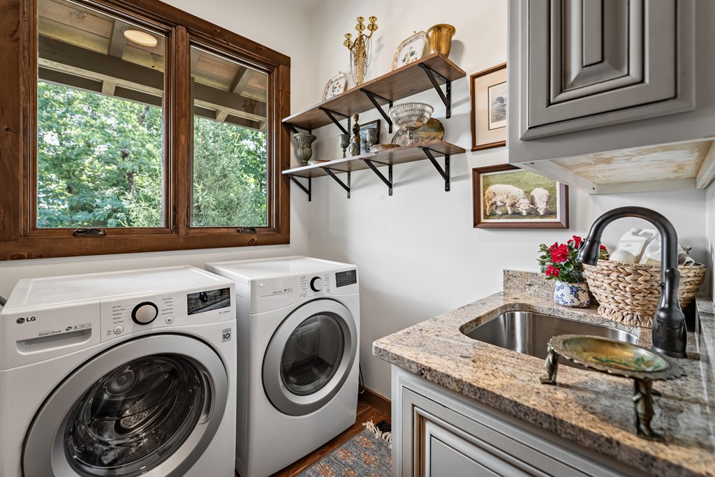 520 Overlook Drive Blue Ridge, GA 30513 - Photo 37 of 84