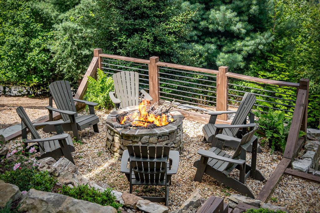 520 Overlook Drive Blue Ridge, GA 30513 - Photo 74 of 84