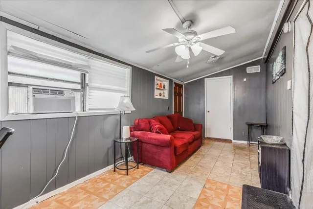 $100,000 | 516 Thomas Street, Quincy, FL 32351