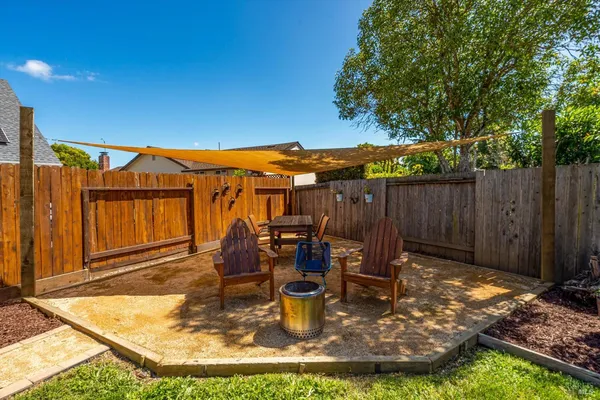 $719,000 | 1526 Bruce Court, Santa Rosa, CA 95401